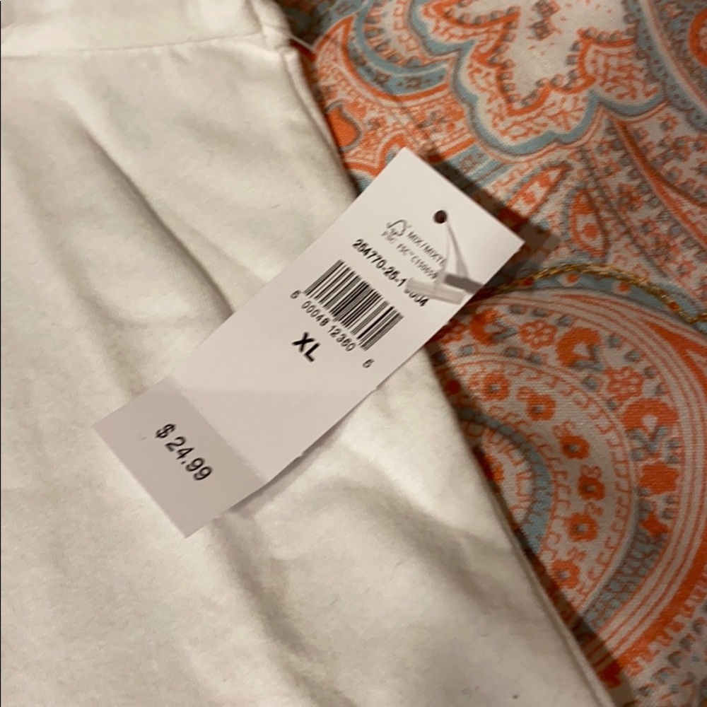 Gap Short Sleeve Pride Tee - Picture 2 of 3